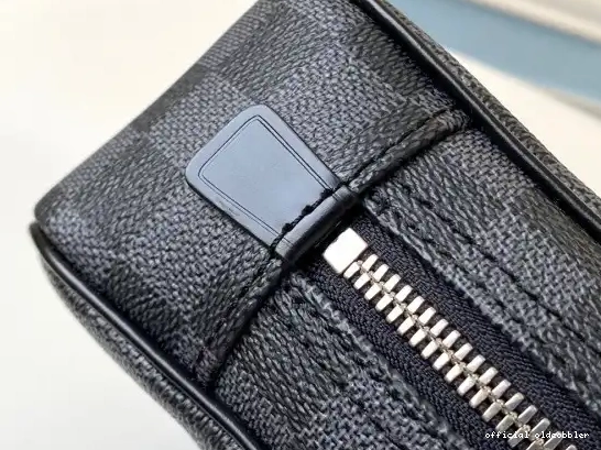 Official oldcobbler GM LOUIS TOILETRY VUITTON POUCH 0514